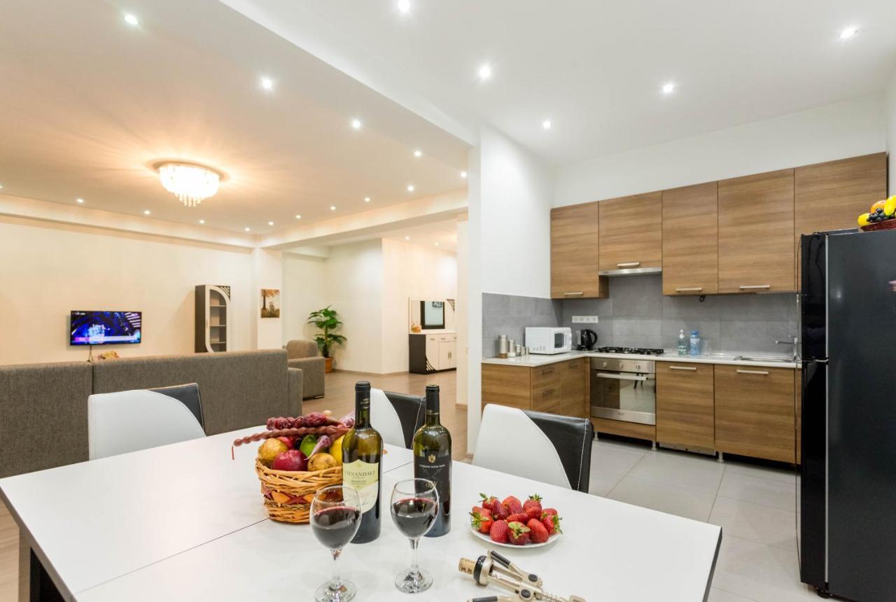 Apartment In The City Center Lll Tbiliszi Kültér fotó