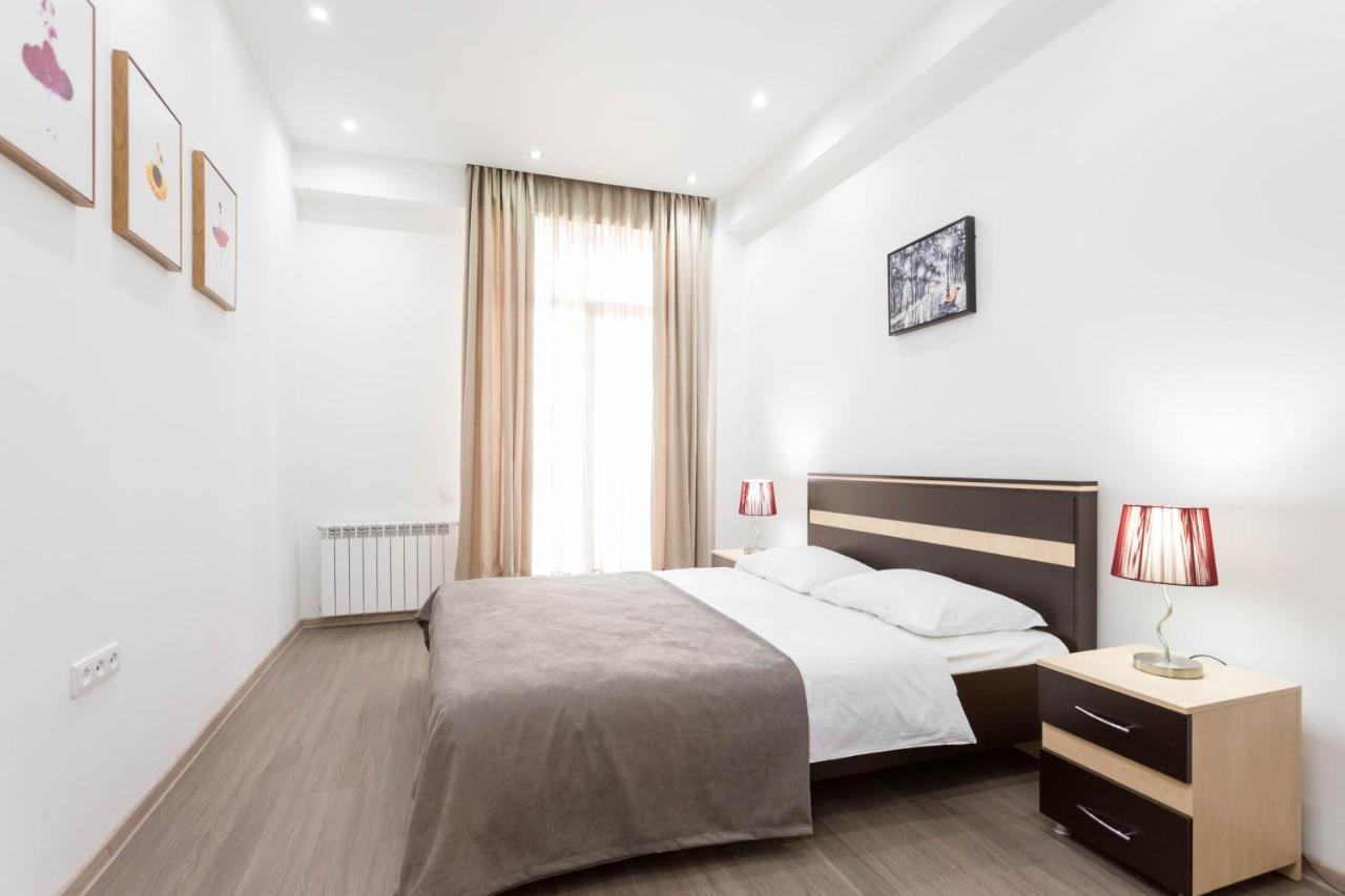 Apartment In The City Center Lll Tbiliszi Kültér fotó